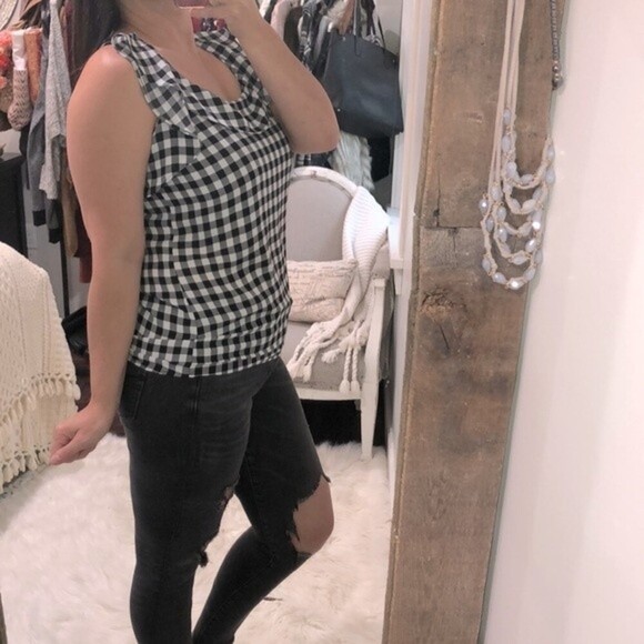LOFT size small black checkered ruffle top - Picture 2 of 5